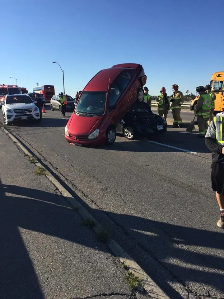 canadian towing collision accident