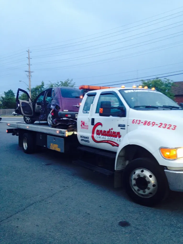 canadian towing12